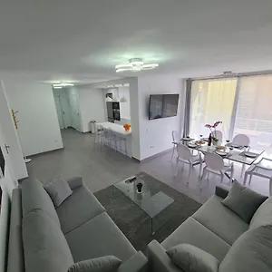 Modern 3 Bedroom Luxury In , Torremolinos España